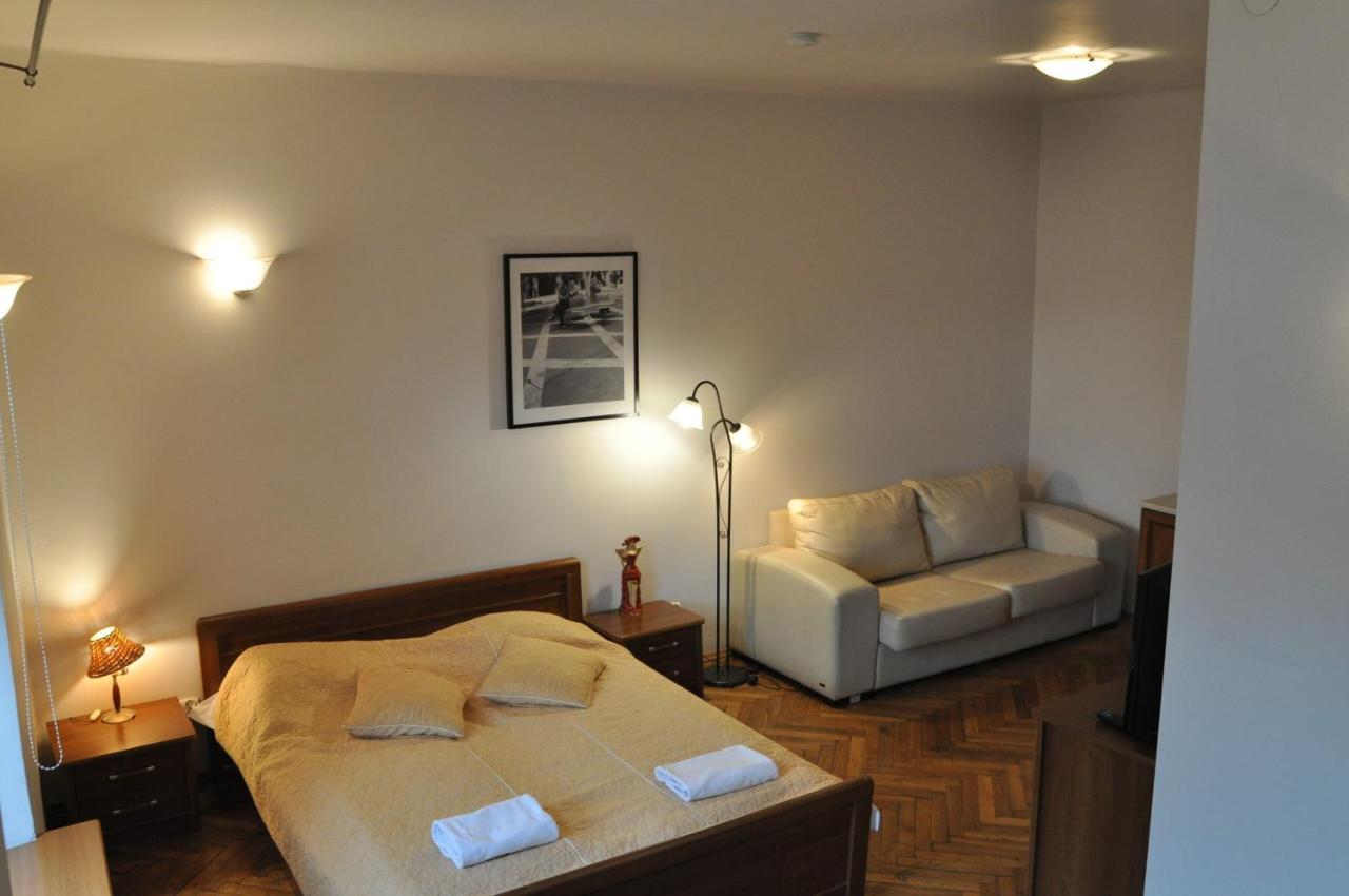 For Budget Apartament