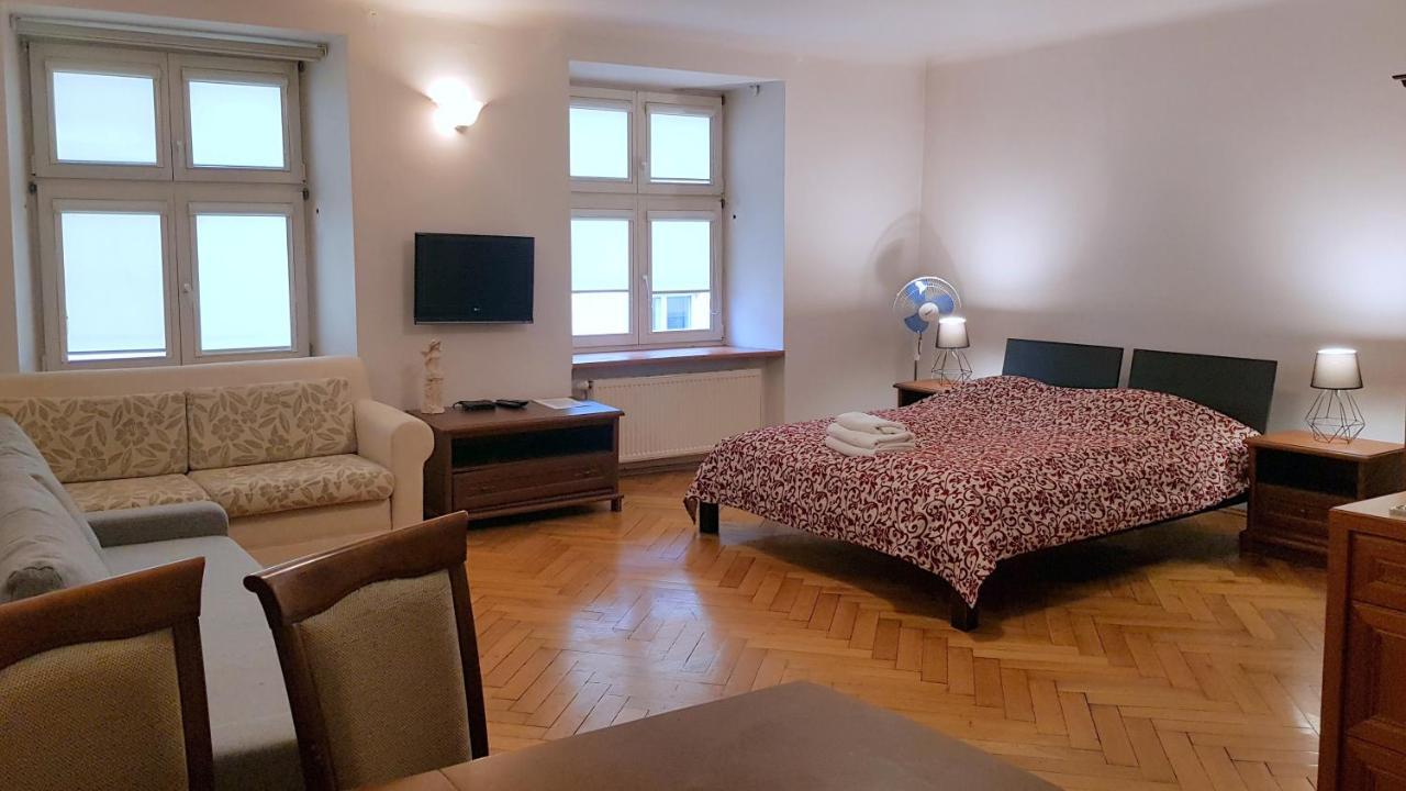 For Budget Apartament *