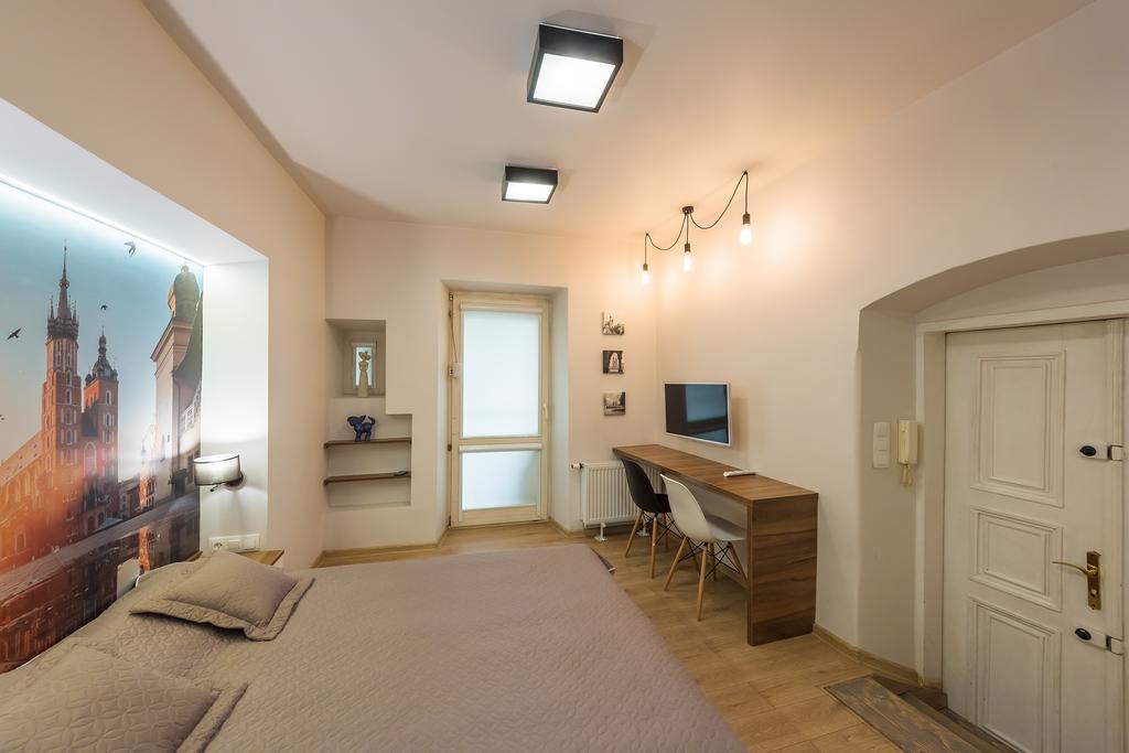 Apartment For Budget Krakow
