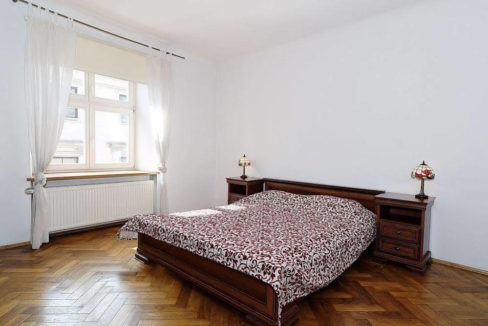 Apartament For Budget